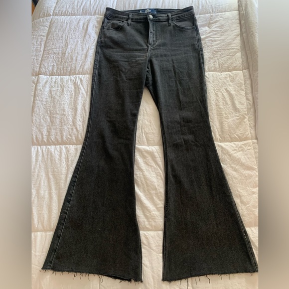 Hollister Black High Rise Flare Jeans | W29 L31 9R - Picture 1 of 3